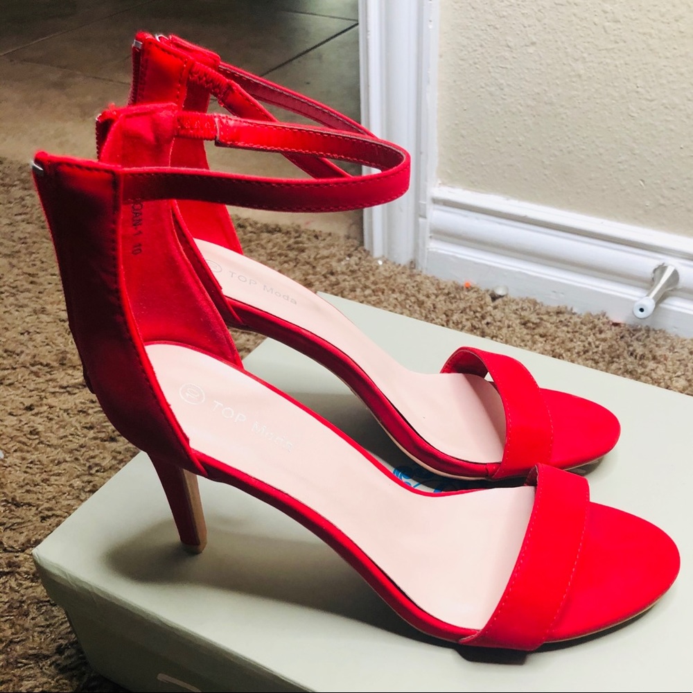 Little Red Heels 👠🌹❤️